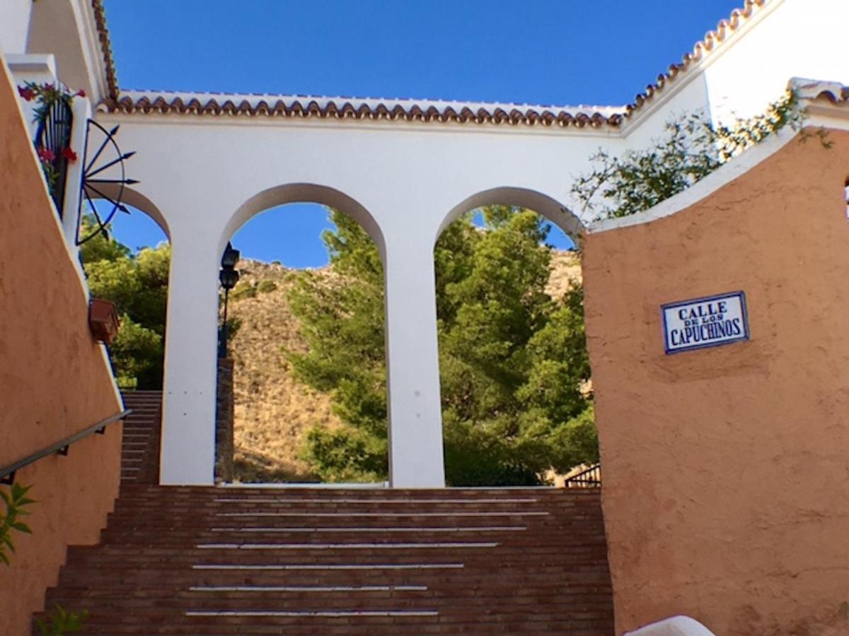 Apartment With Panoramic Views, San Juan De Capistrano, Nerja Dış mekan fotoğraf